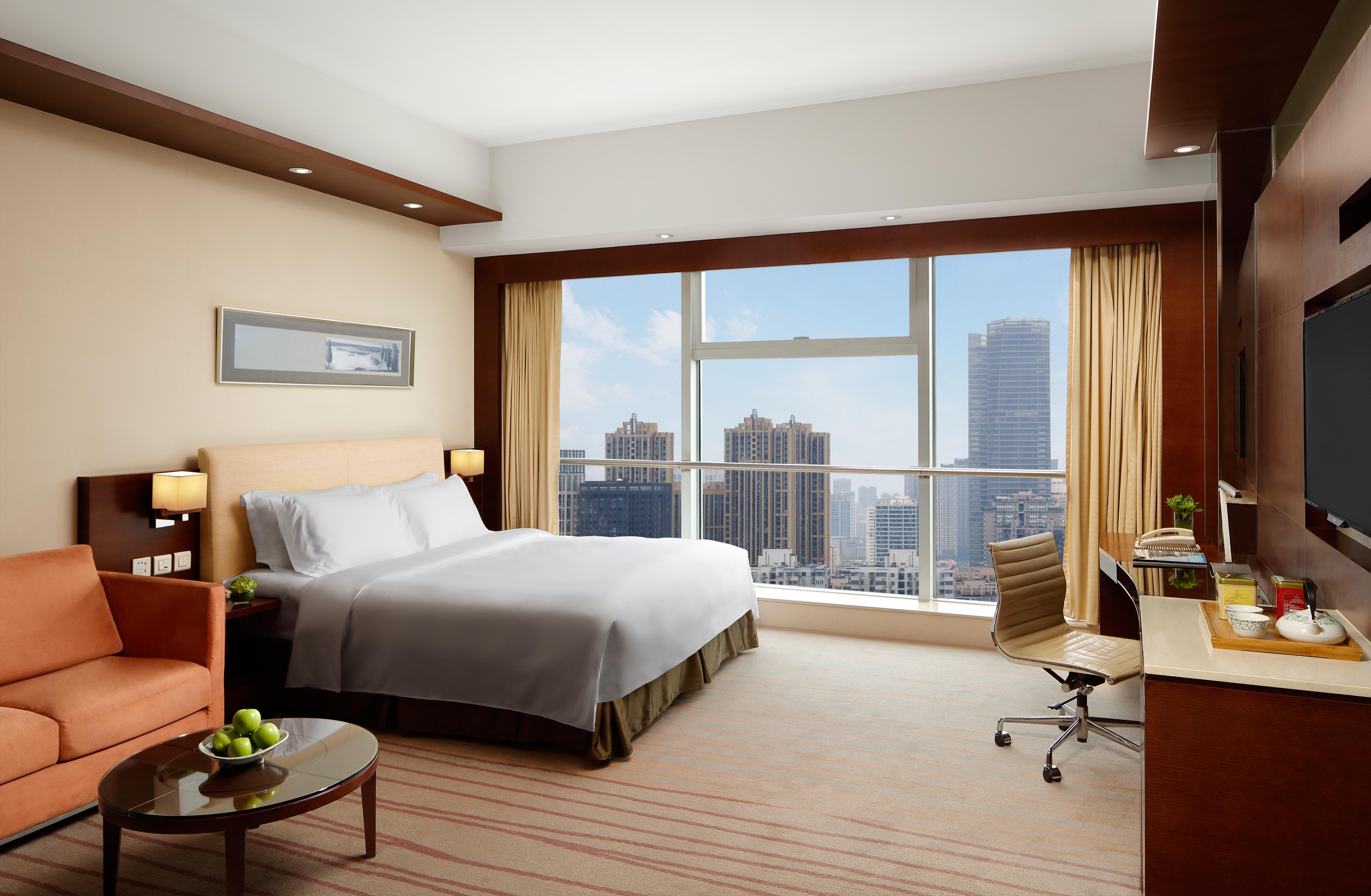 New World Wuhan Hotel Exterior foto